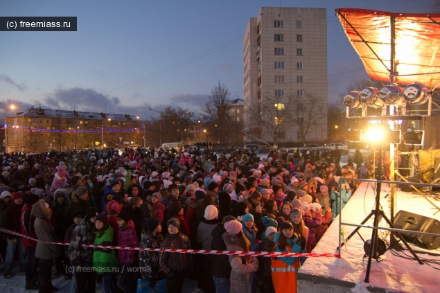 фестиваль небесных фонариков, день города, день города миасс, миасс, в миассе, фьёрди в миассе, ючи в миассе, новости миасс, день города, день города 2012, день города 239 лет